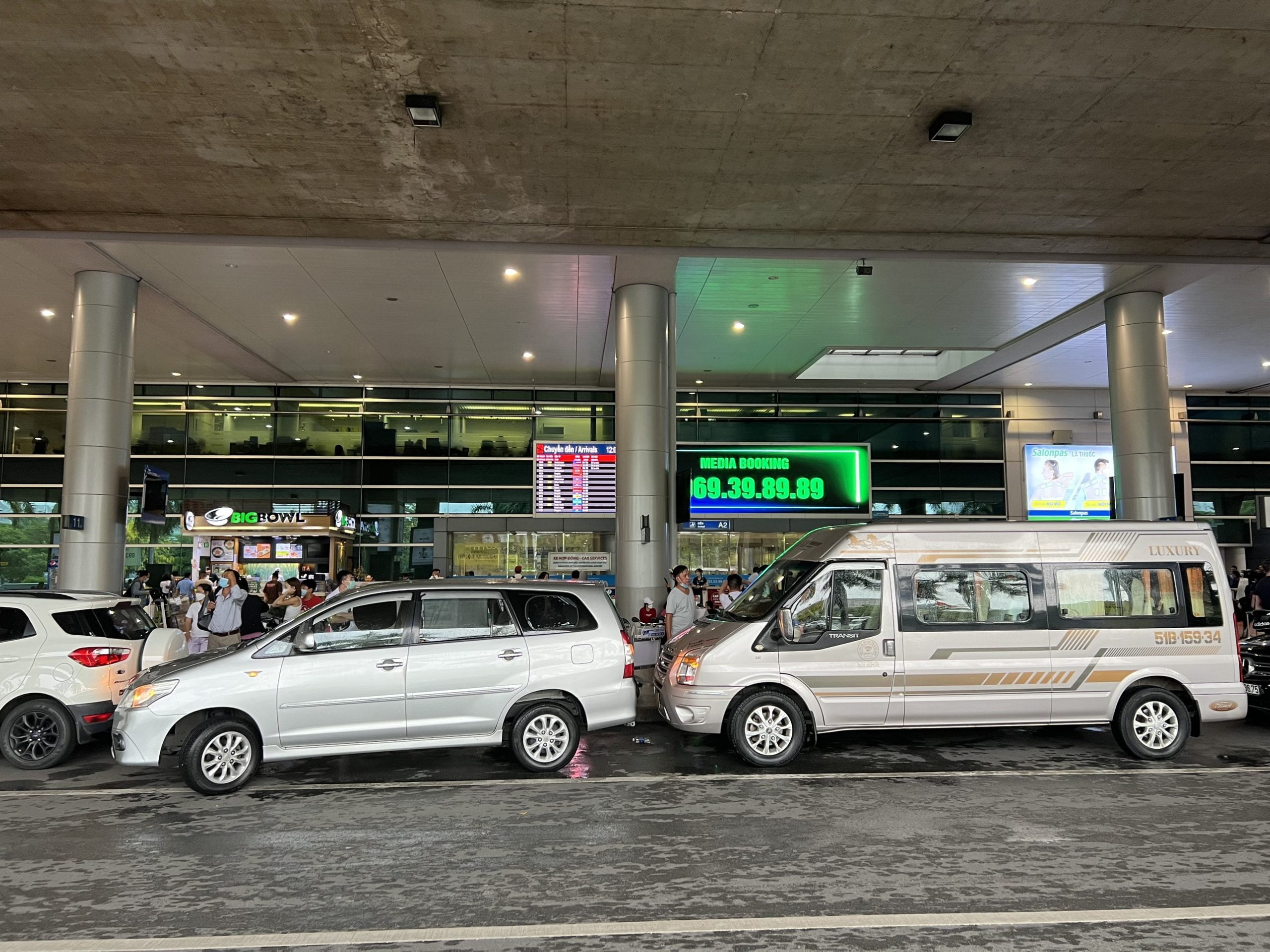 Dịch Vụ Cho Thuê Xe 16 Chỗ Sài Gòn