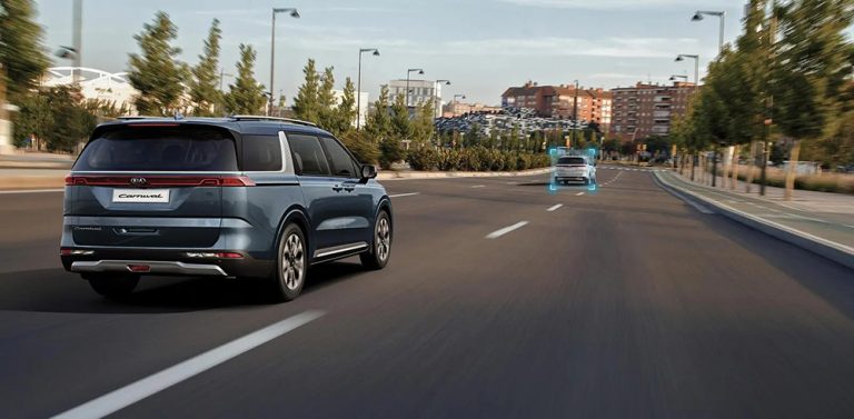 Xe Cao Cấp 7 Chỗ KIA Carnival Đẳng Cấp Sang Trọng