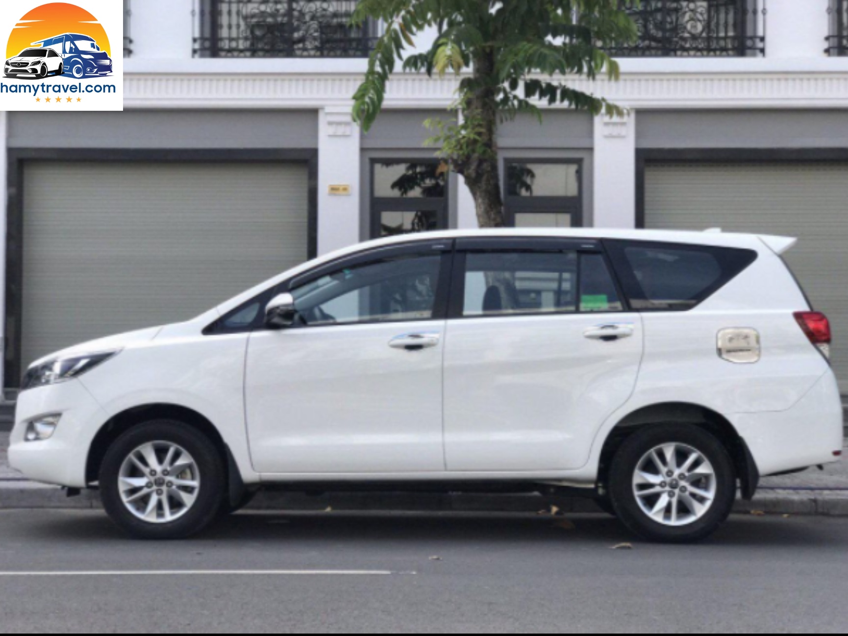 Thuê xe du lịch 7 chỗ tại TPHCM