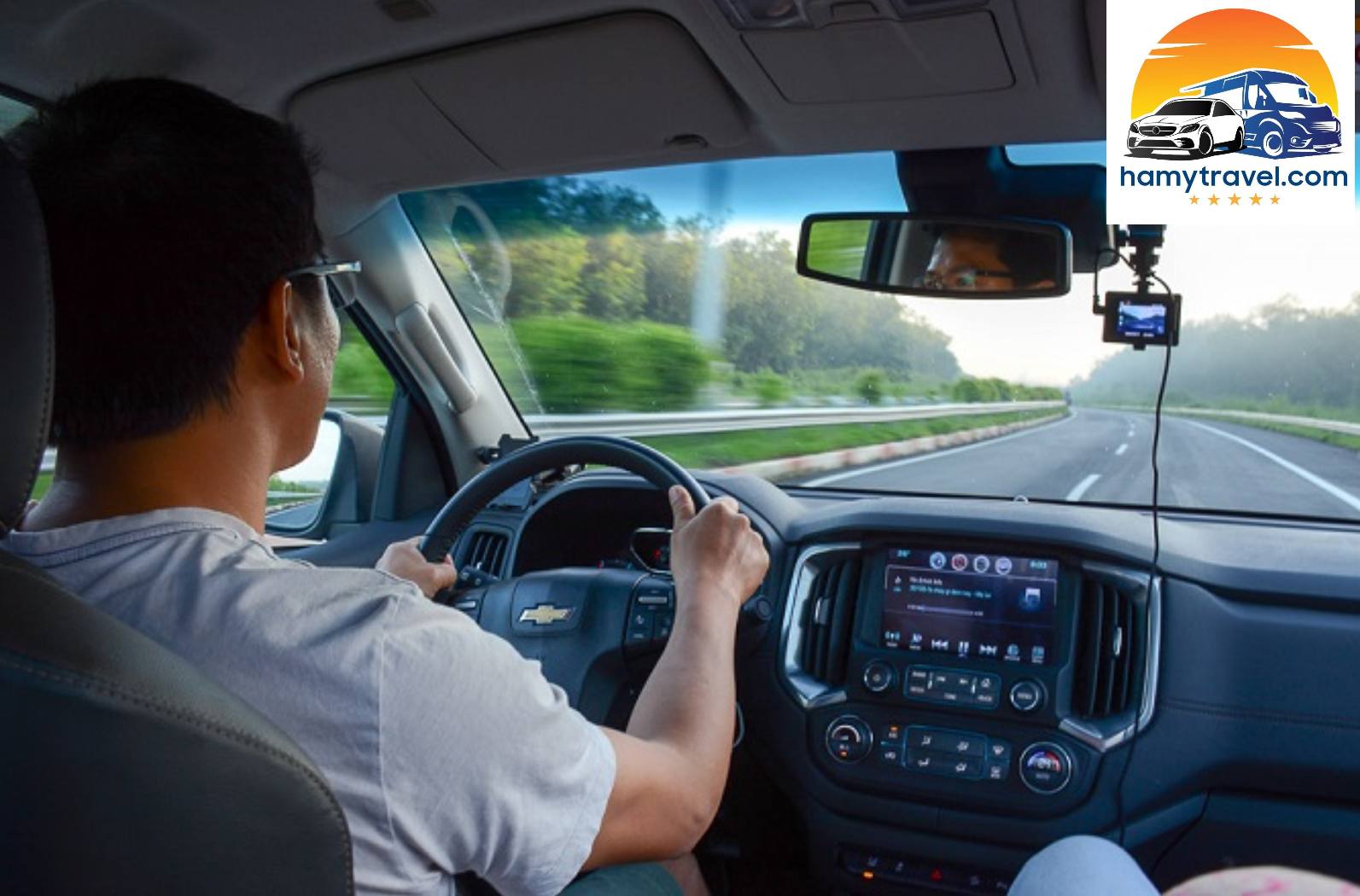 bên trong xe limousine