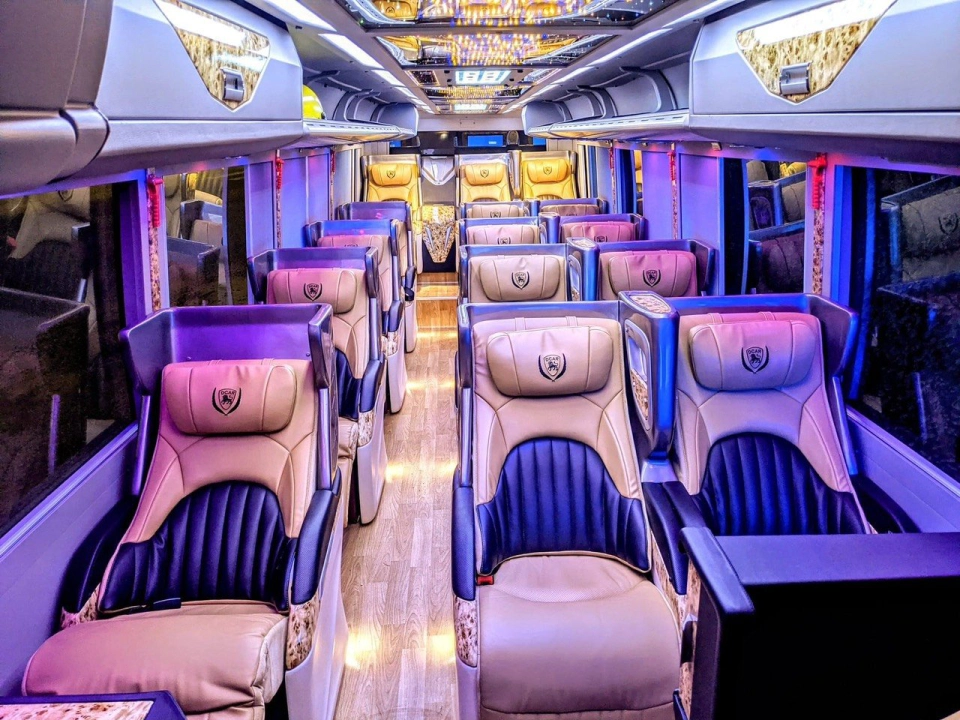 Thuê xe Limousine
