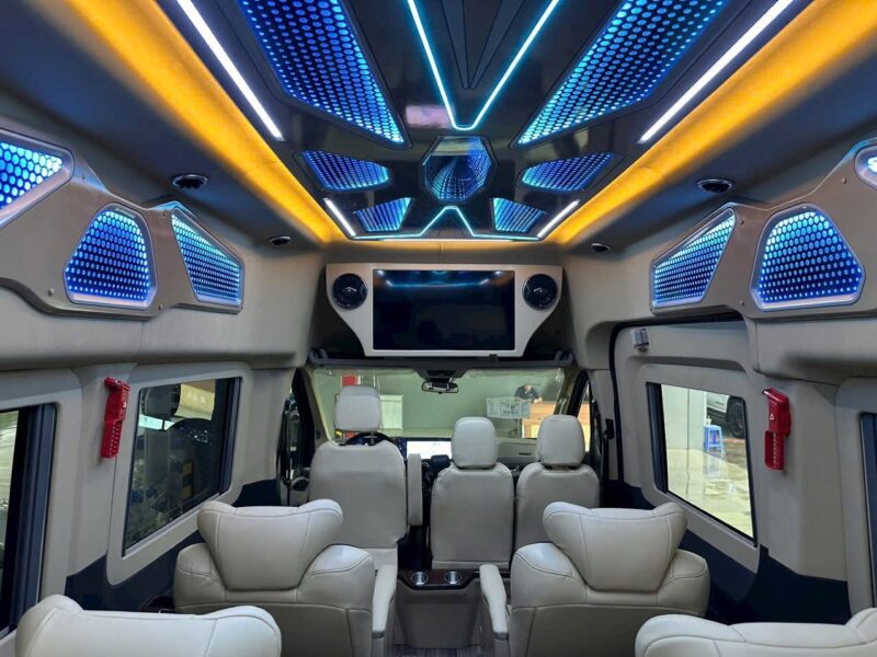 cho thuê xe limo bình dương
