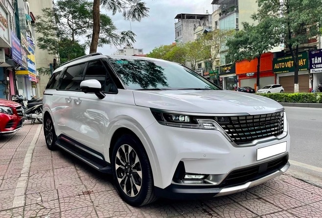 kia-carnival-da-qua-su-dung-duoc-ban-lai-voi-gia-hon-1-5-ty-dong