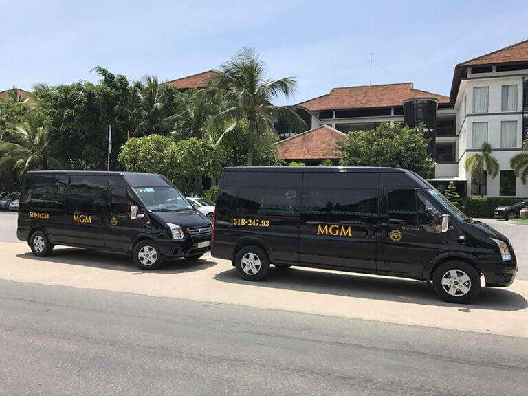 thue-xe-limousine-16-cho-8